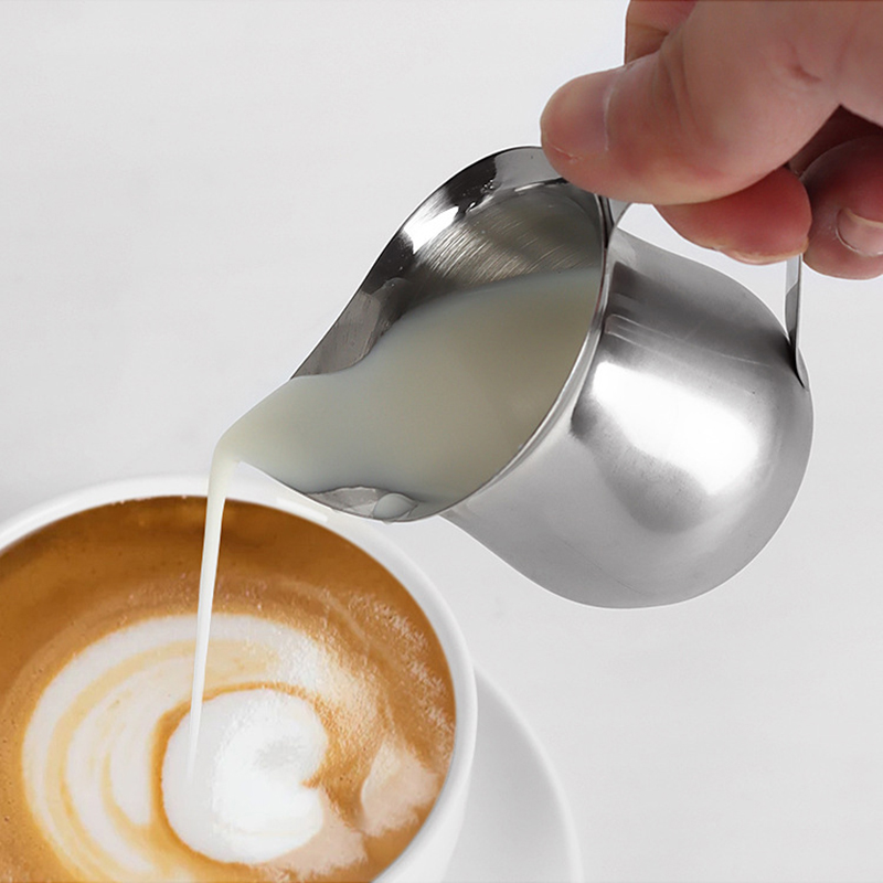 إبريق كريمة من الفولاذ المقاوم - مراجعة Milk Steaming Pitcher وسعره