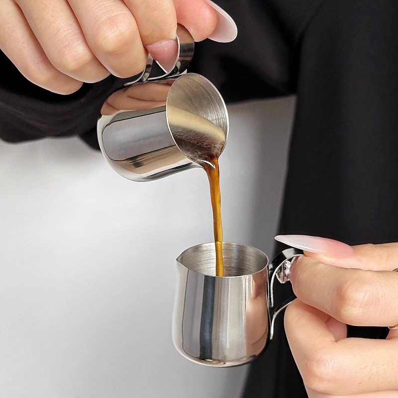 الفولاذ المقاوم للصدأ إبريق مز - مراجعة Milk Steaming Pitcher وسعره